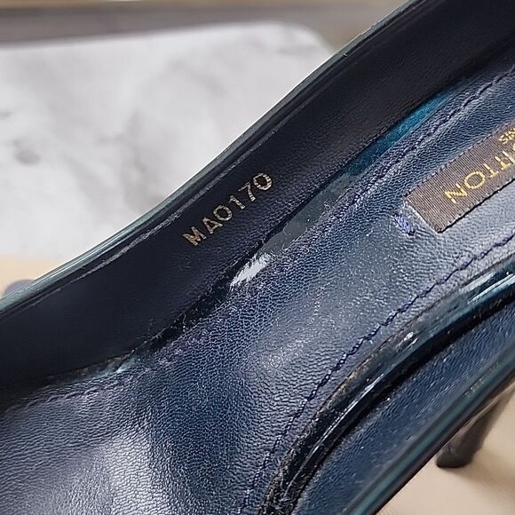 Authentic Louis Vuitton Green Vernis & Gold Peep Toe Pumps Heels shoes SZ 36 - Picture 2 of 9